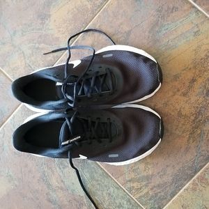 Men's Nike Running Shoes 12W